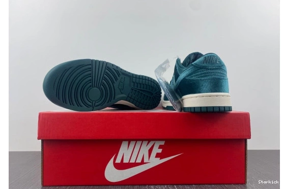 Velvet Nike DZ5224-300 Dunk Green Low 1021